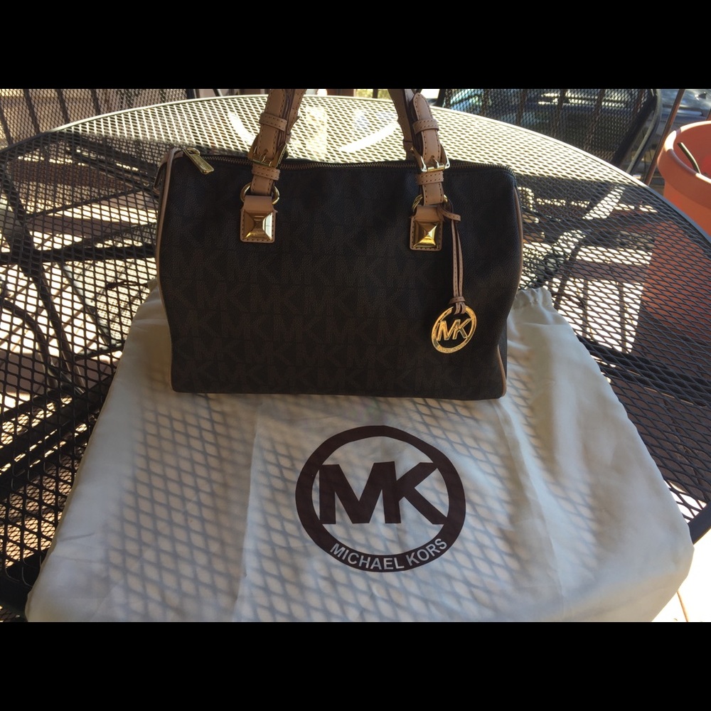 Micheal Kors handbag